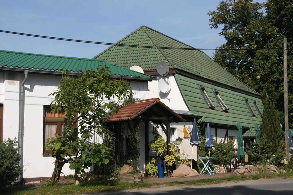 Romantik Landhaus & Pension Klaps Liebling Lubben Exterior photo